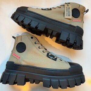 Brand new - Palladium Beige and Black Chunky Sneakers